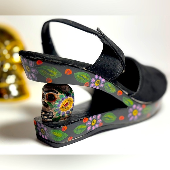 Handmade Shoes - ONE OF A KIND Sugar Skull Mary Jane Handmade Wedge Platform Heel Punk Goth SZ7